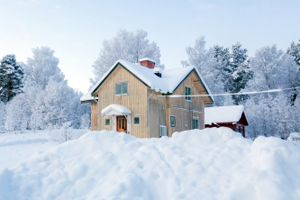 Tips for removing snow from your roof
